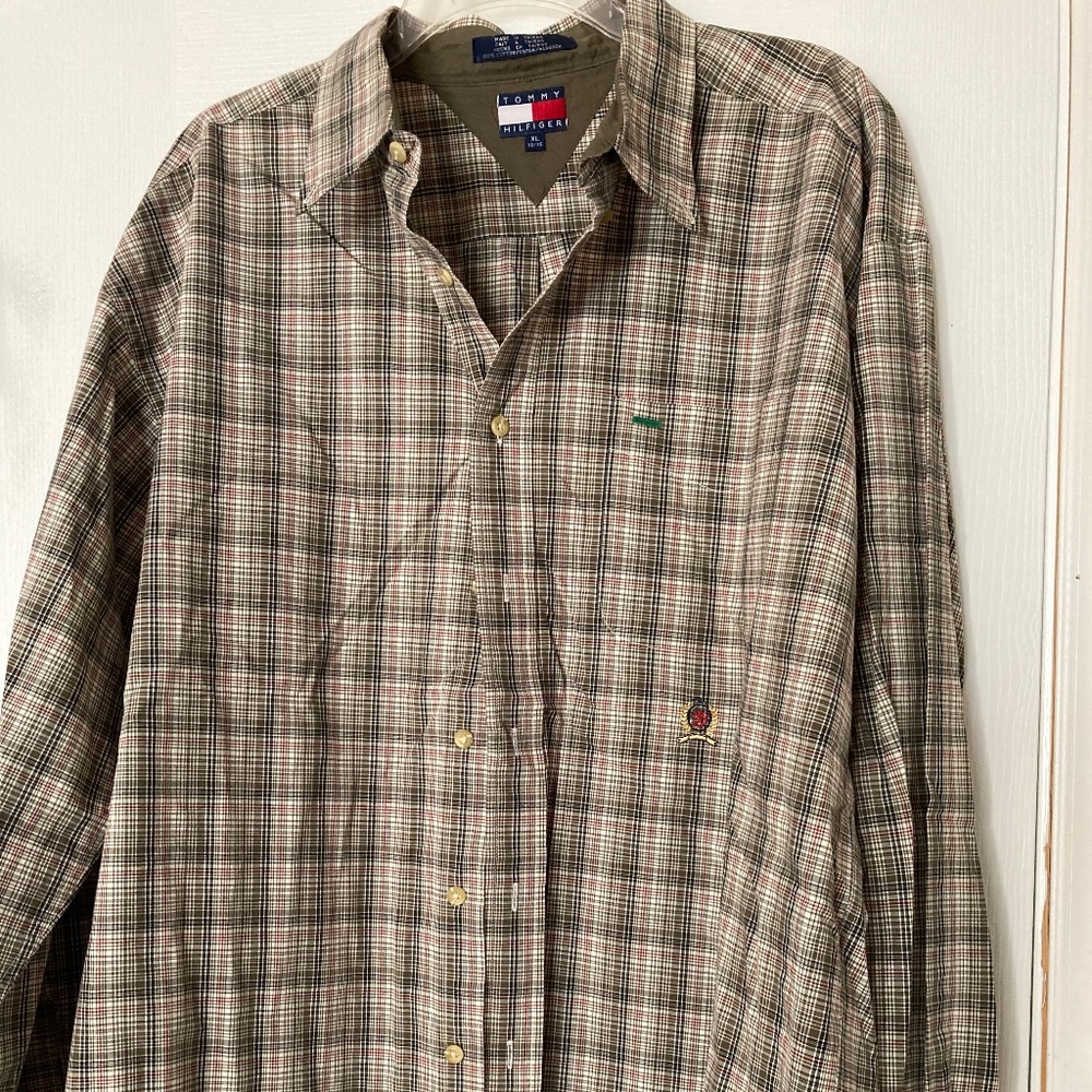 Tommy Hilfiger mens casual plaid shirt